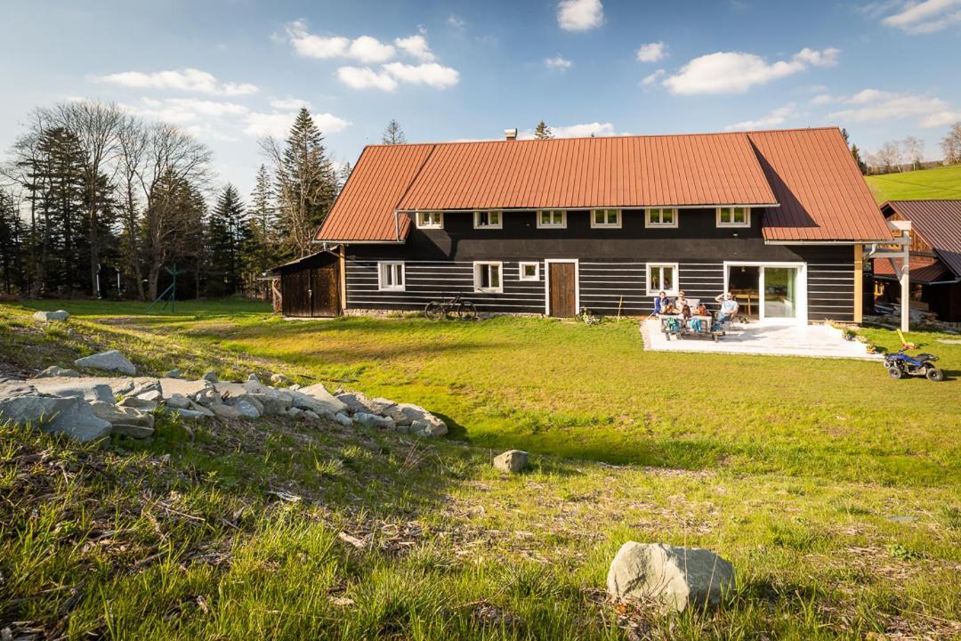 Apartmany U 3 Zbuju Malenovice  Exterior photo